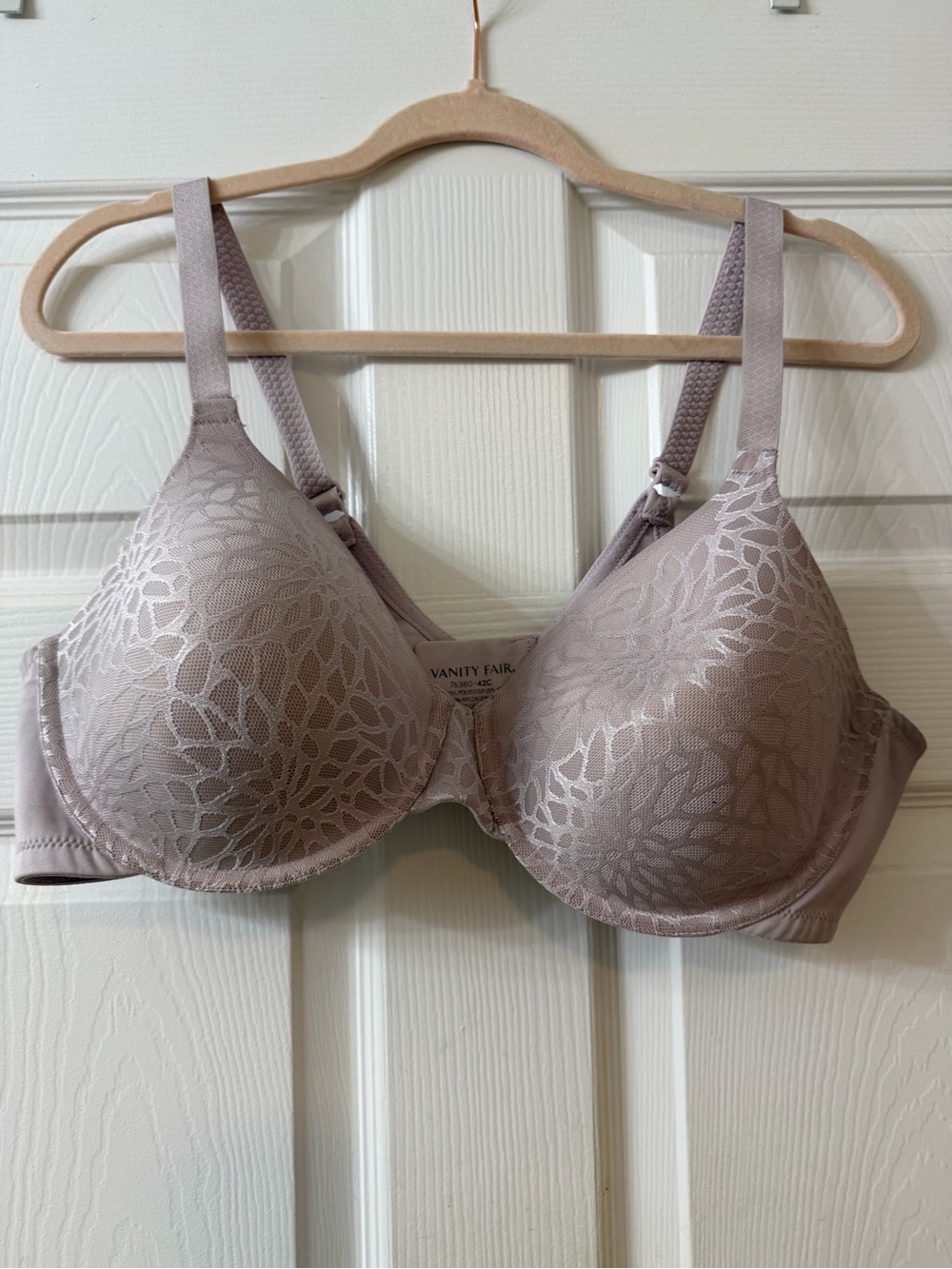 Vanity Fair Dusty Mauve Lace-Detail T-Shirt Bra